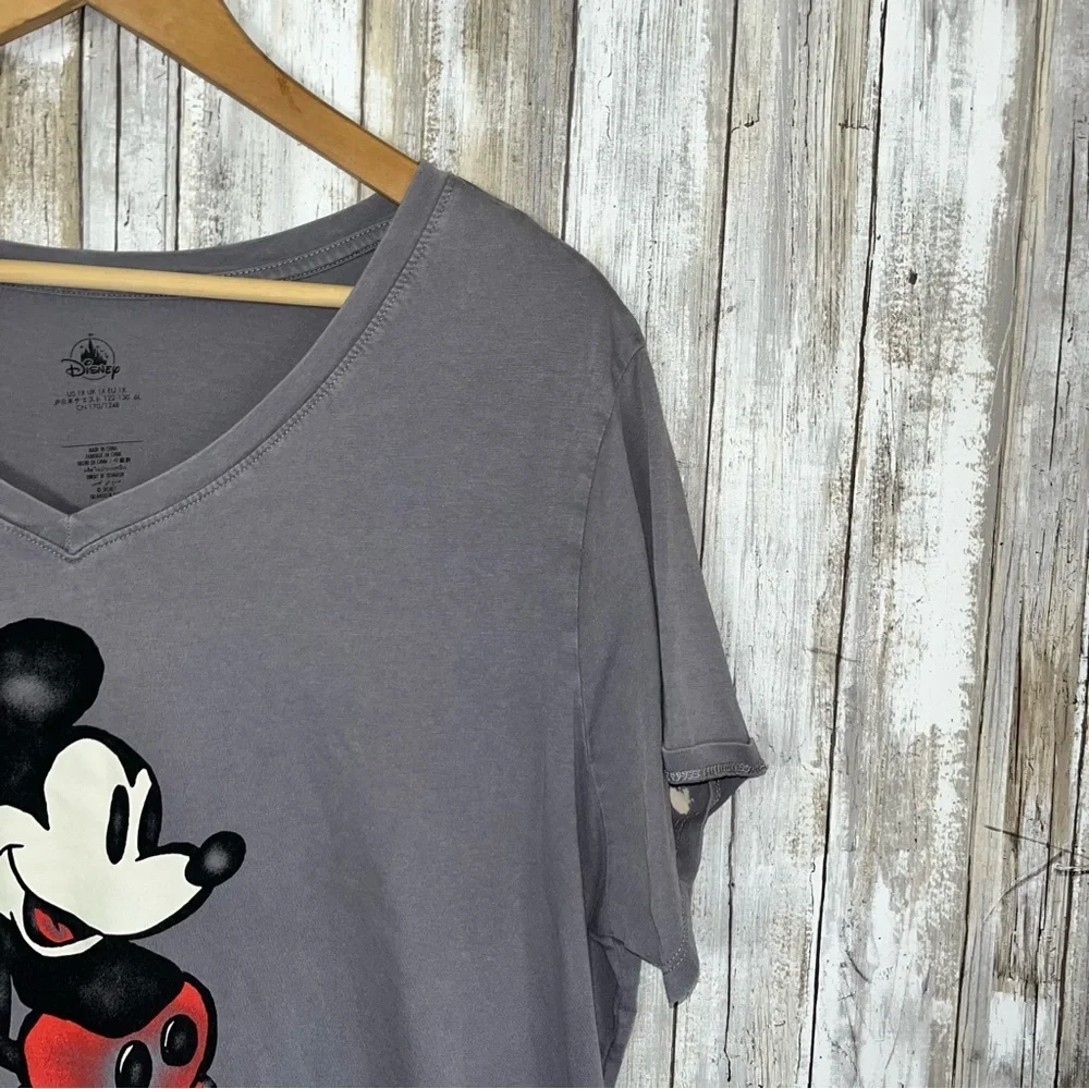 Disney Mickey Dark Grey Distressed Disney World Tee Women’s 1X - Picture 2 of 4